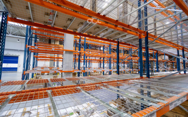 13 516 m2 – obiekt przemysłowy – magazyny, hale produkcyjne, biura